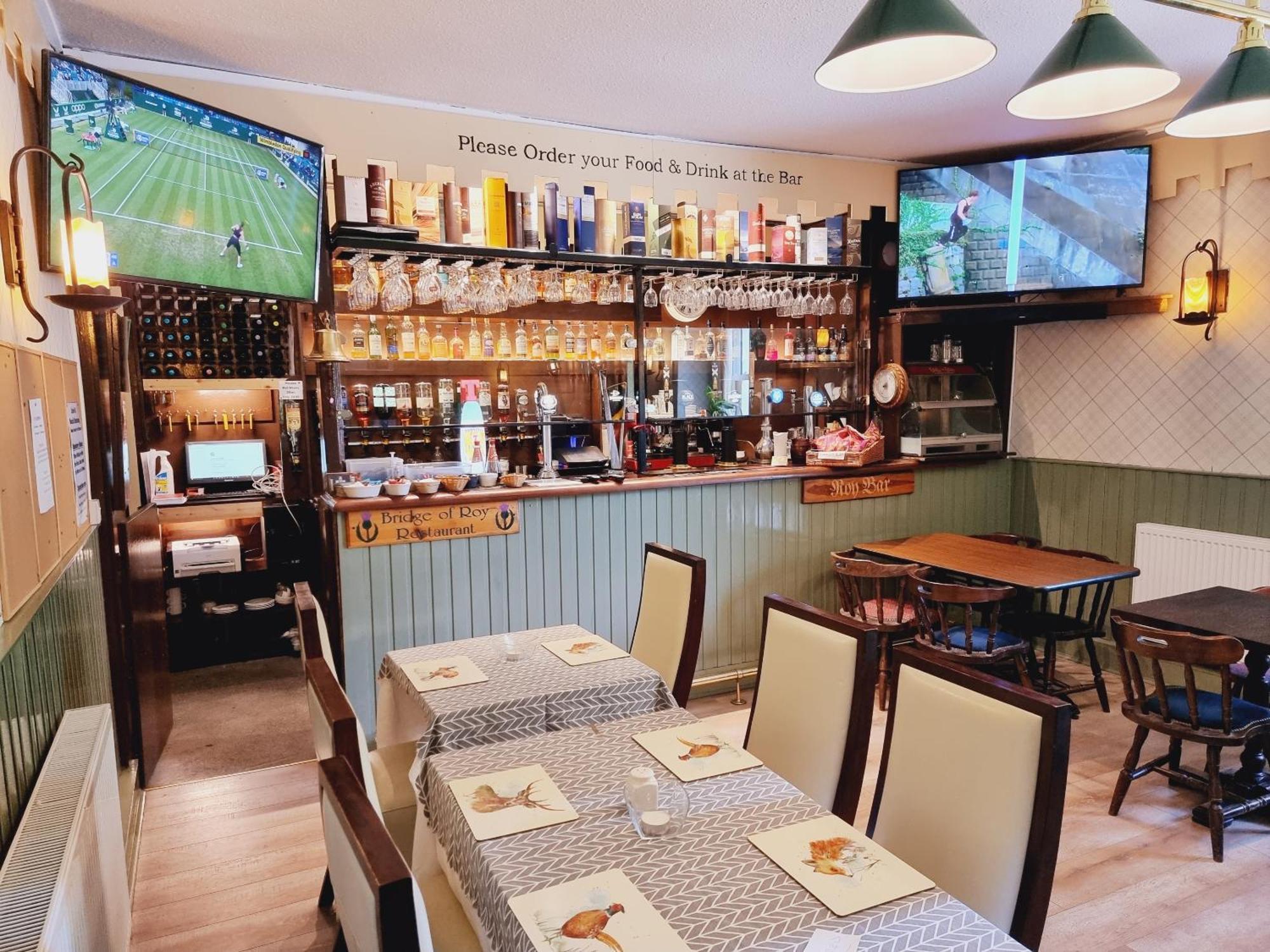 פורט ויליאם Roy Bridge Hotel מראה חיצוני תמונה